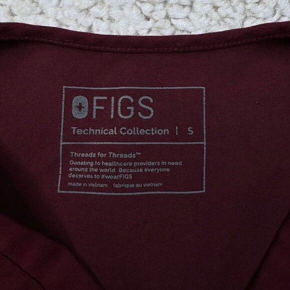 Figs Scrub Set Zamora Jogger & Catarina Top Set Burgundy - Picture 4 of 12